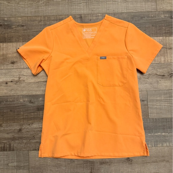 Figs Other - Figs Bright Orange V-Neck Scrub Top (XS)
